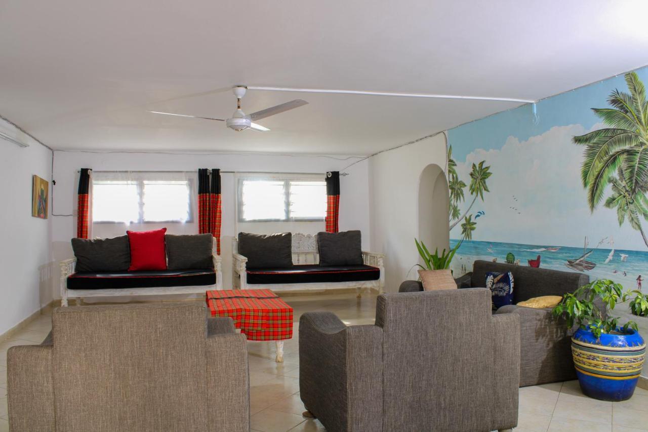 Maasai Villas モンバサ エクステリア 写真